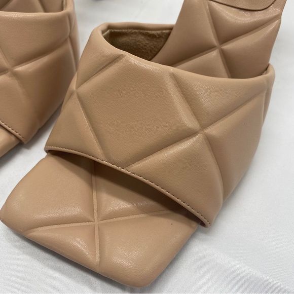 Wild Diva Square Toe Quilted Slip On Nude Heels Size 7 - Picture 3 of 10